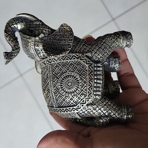 Buddha Figurine. Elephant, Good luck